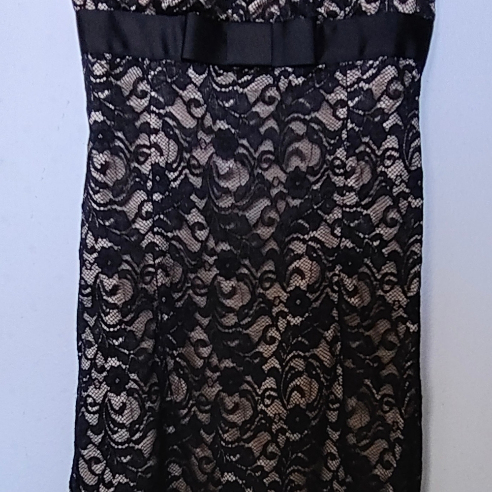 Elegant Black Lace Dress